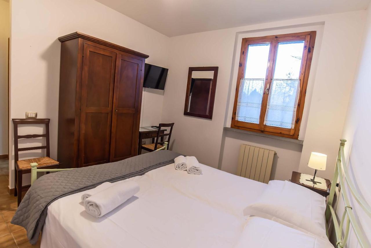 Residenza Di Campagna Montelleri Hotel Викио Екстериор снимка